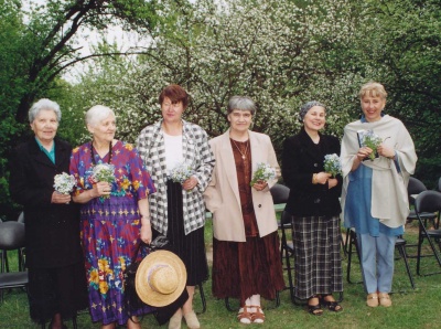Poezijos pavasaris-2000. S. Nėries memorialinio muziejaus sode